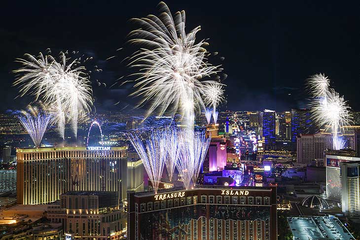 Fireworks explode over the Strip as Las Vegas rings in the new year Saturday, January 1, 2022. (Sam Morris, LVCVA/Las Vegas News Bureau)